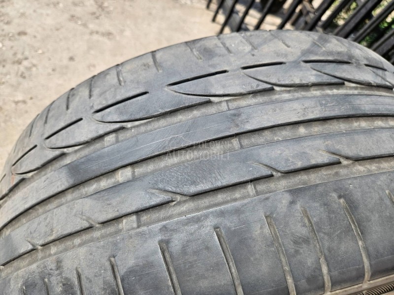 Bridgestone 225/40 R19 Letnja
