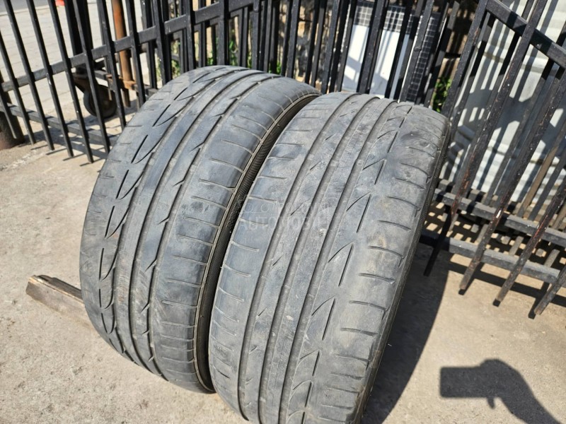 Bridgestone 225/40 R19 Letnja