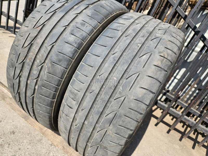Bridgestone 225/40 R19 Letnja