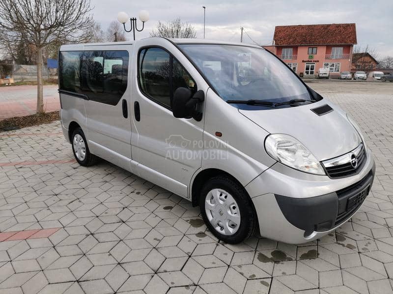 Opel Vivaro 