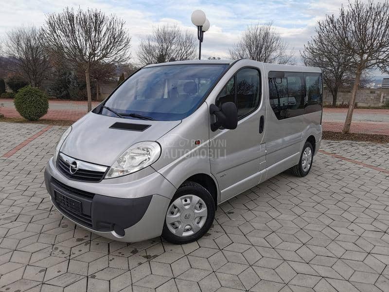 Opel Vivaro 