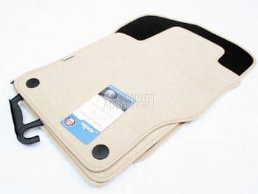 Petex bež tepih patosnice X164 za Mercedes Benz GL 320 od 2005. do 2011. god.