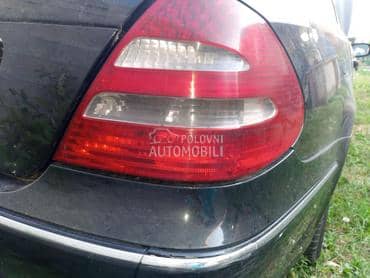 w 211  štop lampa Avangar za Mercedes Benz E Klasa od 2002. do 2006. god.