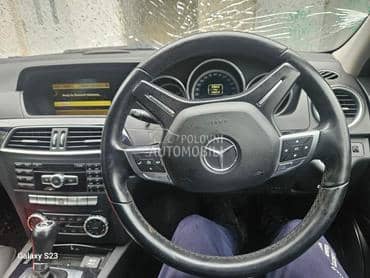 w204 volan restyling za Mercedes Benz C Klasa od 2007. do 2014. god.