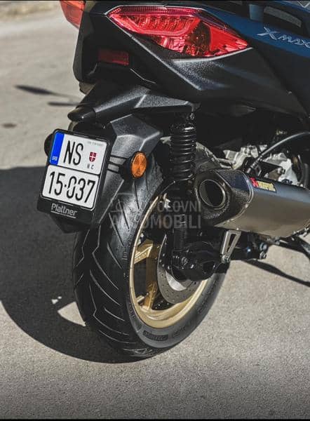 Yamaha X max300tech Akrapovic