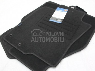 Petex tepih patosnice za Nissan Navara od 2016. do 2023. god.