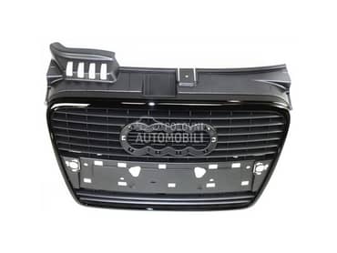 Maska Grill Crna B7 za Audi A4 od 2004. do 2007. god.