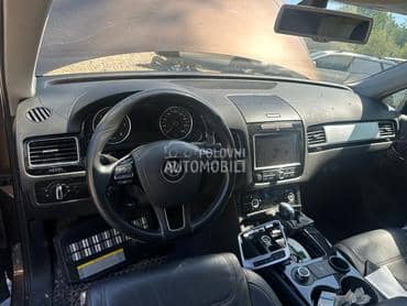 Tabla za Volkswagen Touareg od 2010. do 2017. god.