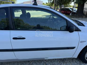 Vrata desna bela za Renault Megane od 2003. do 2009. god.
