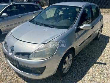 Renault Clio III 1.5dCi -  kompletan auto u delovima
