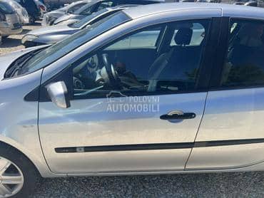 Vrata prednja leva siva za Renault Clio od 2005. do 2014. god.