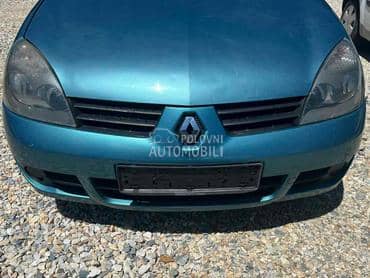 Branik prednji plavi za Renault Clio od 2003. do 2009. god.