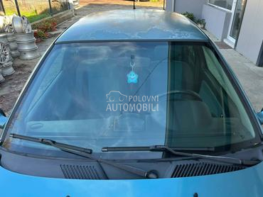 Šoferšajbna za Renault Clio od 1998. do 2006. god.