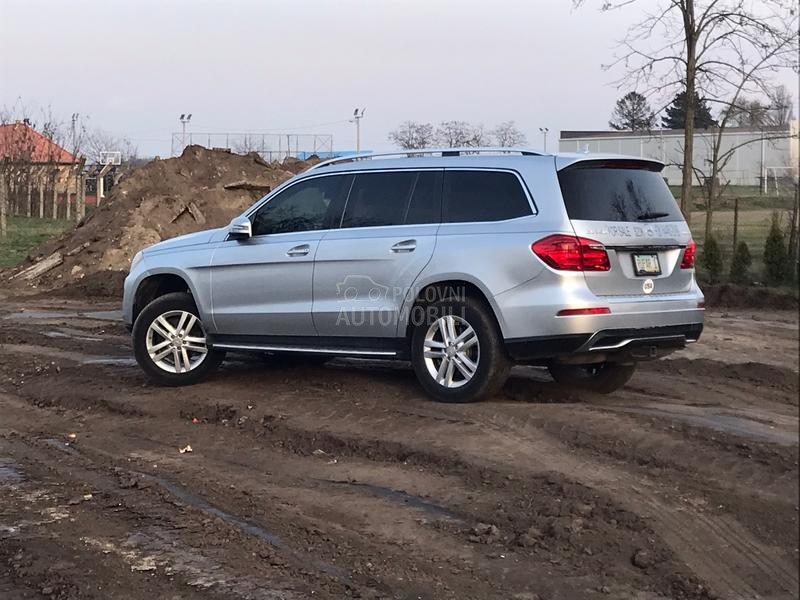 Mercedes Benz GL 350 bluetec