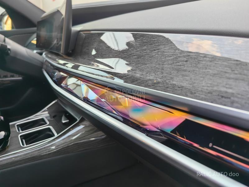 BMW 740 xd/M/CRYSTAL/360/ACC