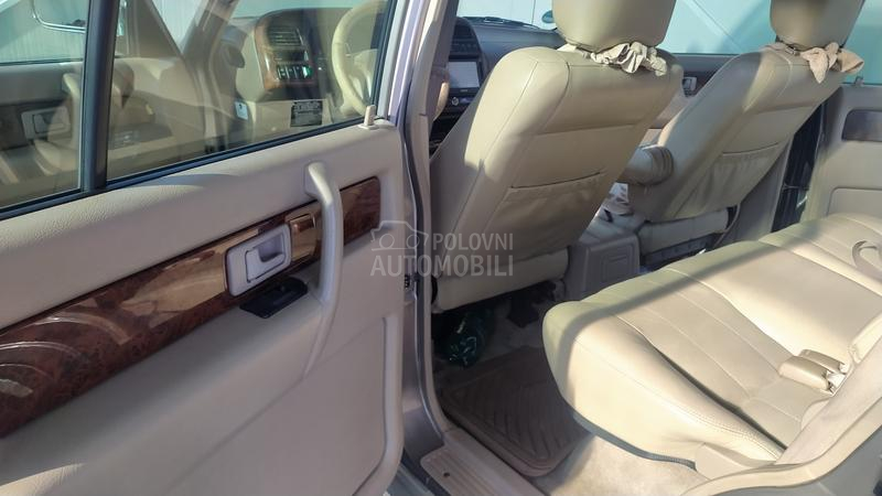 Isuzu Trooper 3.0 teretno 5sedista