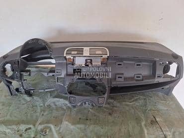 Instrument tabla sa AIRBAG za Fiat 500 od 2007. do 2016. god.