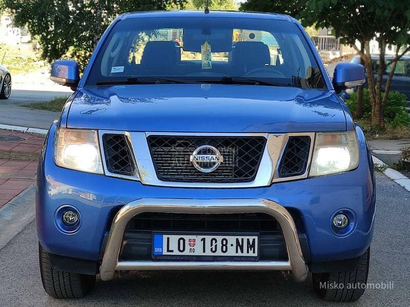 Nissan Navara 2.5 DCI 4x4 Auto