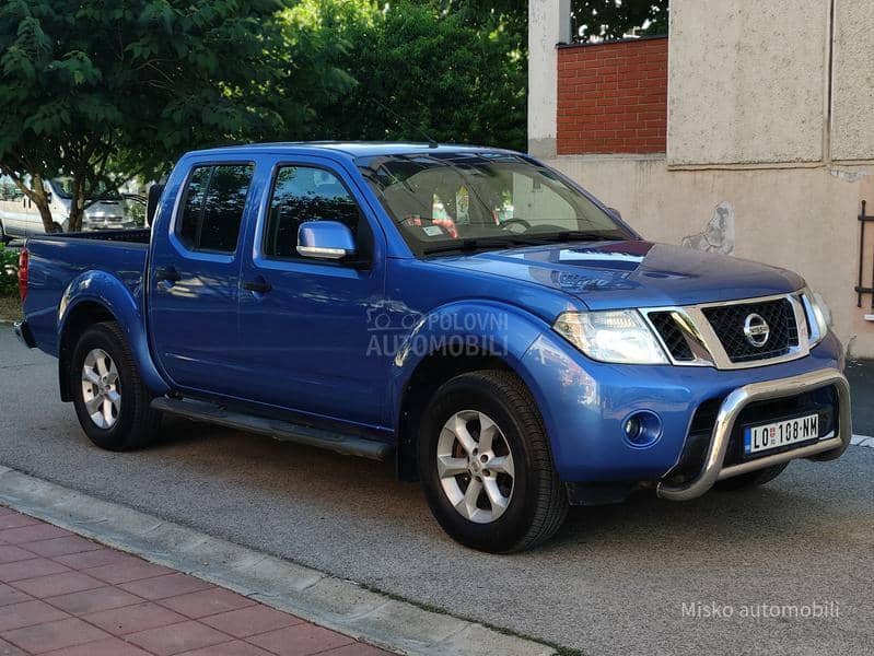 Nissan Navara 2.5 DCI 4x4 Auto