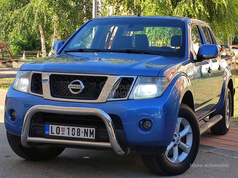 Nissan Navara 2.5 DCI 4x4 Auto