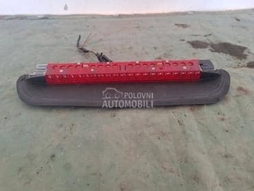 Trece stop svetlo za BMW Serija 3 od 2005. do 2012. god.