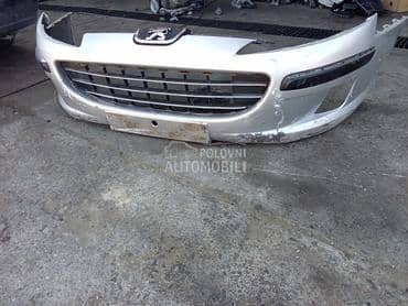 Branik prednji za Peugeot 308