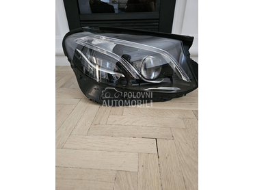 Desni multibeam far W213 za Mercedes Benz E 124, E 200, E 220 ... od 2016. do 2020. god.
