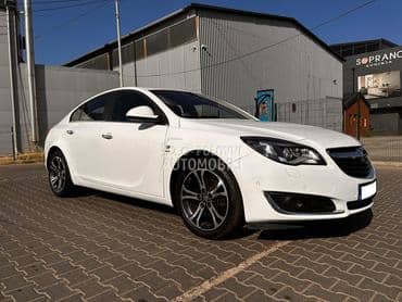 Opel Insignia DRIVE 1.6
