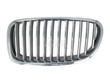 Maska Grill F10 F11 Hrom/Srebr za BMW 518, 520, 523 ...