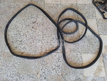 Keder guma vrata za Fiat 500 od 2007. do 2016. god.