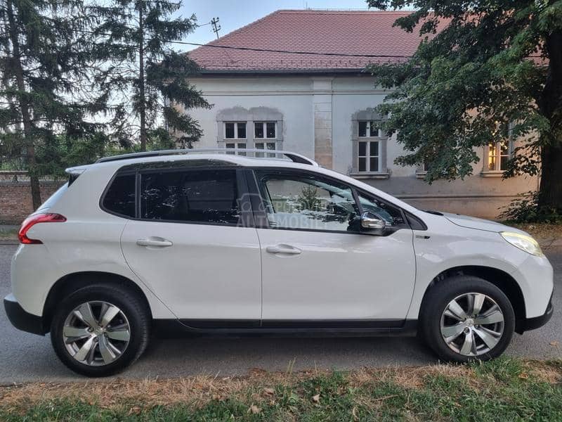 Peugeot 2008 Allure