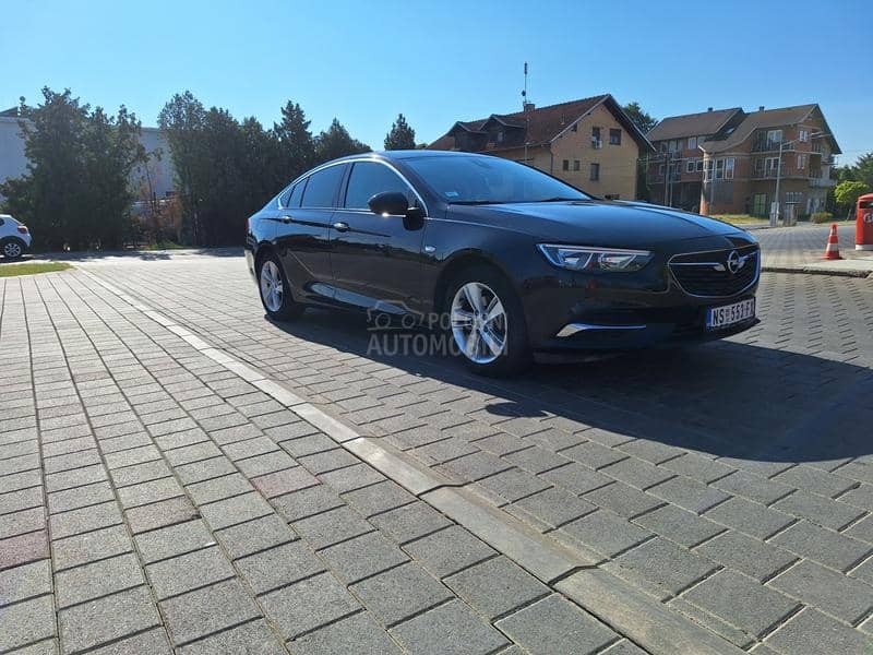 Opel Insignia 1.6 GRAND SPORT