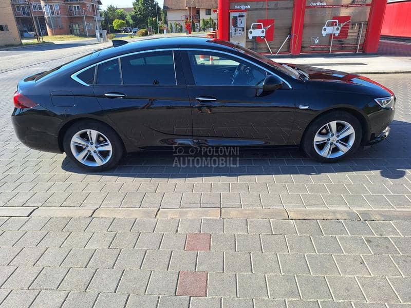 Opel Insignia 1.6 GRAND SPORT