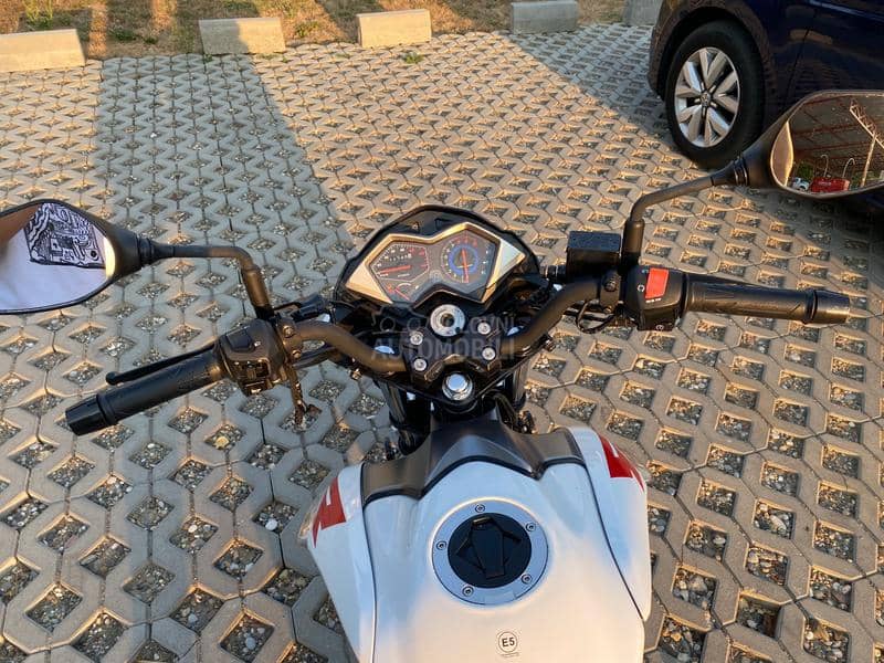 Kymco Visar 125