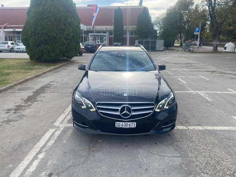 Mercedes Benz E 220 CH