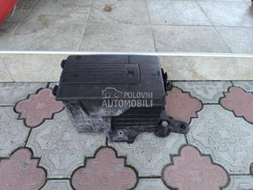 Kuciste akumulatora za Volkswagen EOS, Golf 5, Golf 6 ...