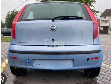 Branik zadnji za Fiat Punto od 1996. do 2015. god.