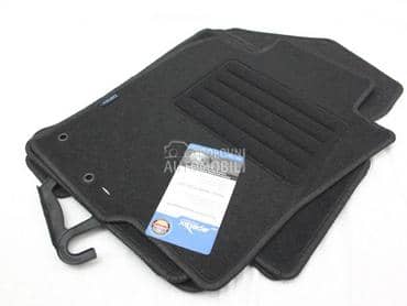 Petex tepih patosnice za Renault Alaskan od 2017. do 2024. god.