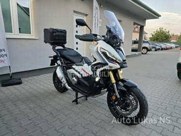 Honda X ADV 750