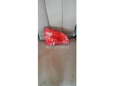 Lampa na gepeku za Audi A4