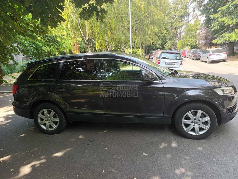 Audi Q7 3.0 R.E.G.