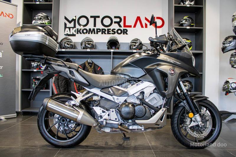 Honda VFR 800 X CROSSRUNNER