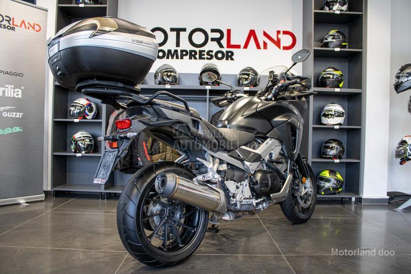 Honda VFR 800 X CROSSRUNNER