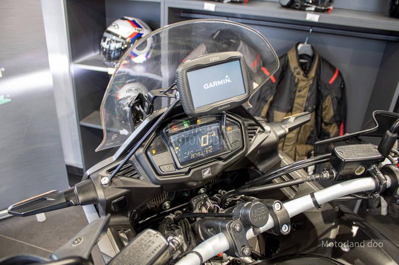 Honda VFR 800 X CROSSRUNNER