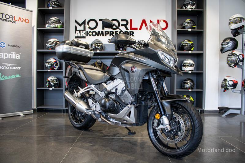 Honda VFR 800 X CROSSRUNNER