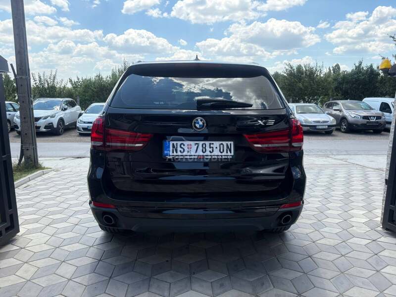 BMW X5 25d / T O P /