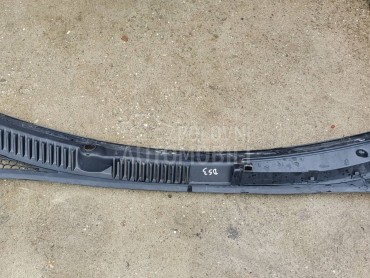 Plastika ispod brisaca za Citroen DS3