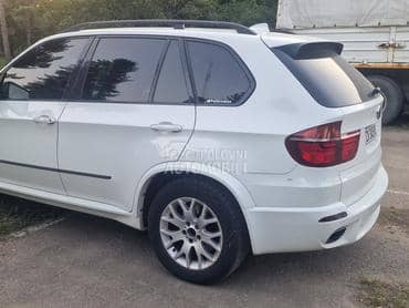 vrata krila haube e70 delovi za BMW X5 od 2008. do 2012. god.