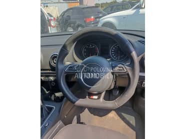 VOLAN SA KOMANDAMA za Audi A3, A4, A5 ... od 2008. do 2014. god.