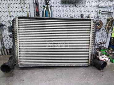 Interkuler 2.0 tdi za Volkswagen Golf 6